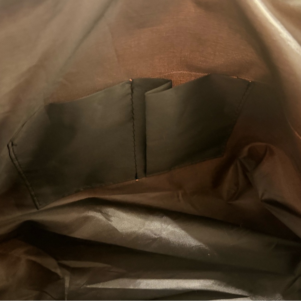 ALO Yoga Blush Pink Travel Bag - Picture 7 of 8